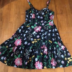 Old Navy Woman’s XS Patterned Dress